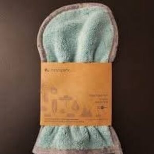Norwex Dual-sided Envirocloths & Dusting Mitt